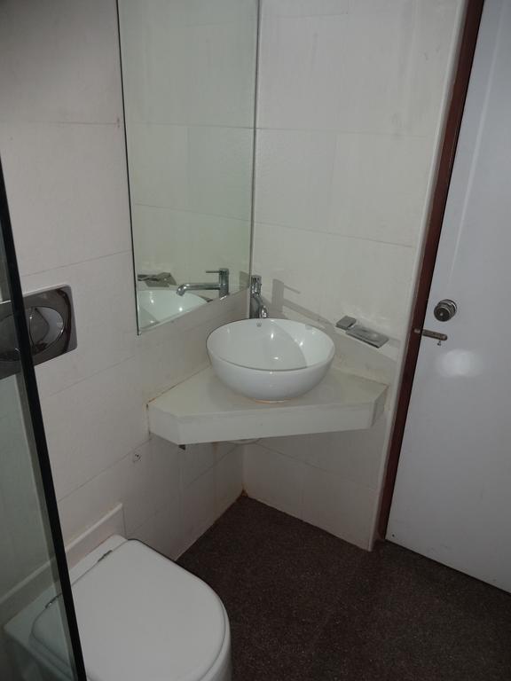 Continental Park Hotel Vijayawāda Cameră foto